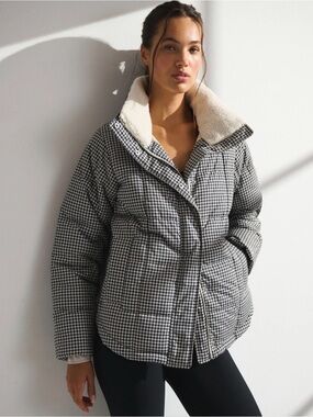 NWT Abercrombie and Fitch Houndstooth Puffer